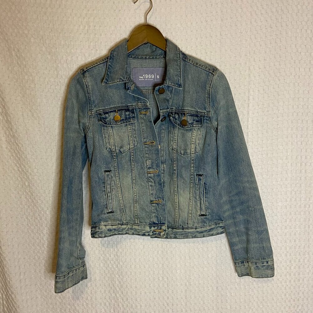 GAP 1969 Distressed Light Wash Jean Jacket Women Size S